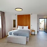 Nasta & Intentional Living Mykonos 酒店 5*