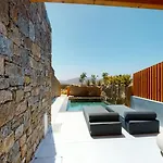 Nasta & Intentional Living Mykonos מלון