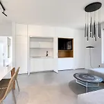 Nasta & Intentional Living Mykonos Szálloda